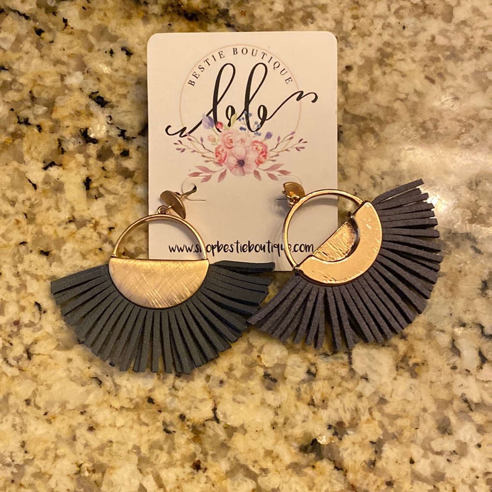 NWT Faux Leather Fan Earrings